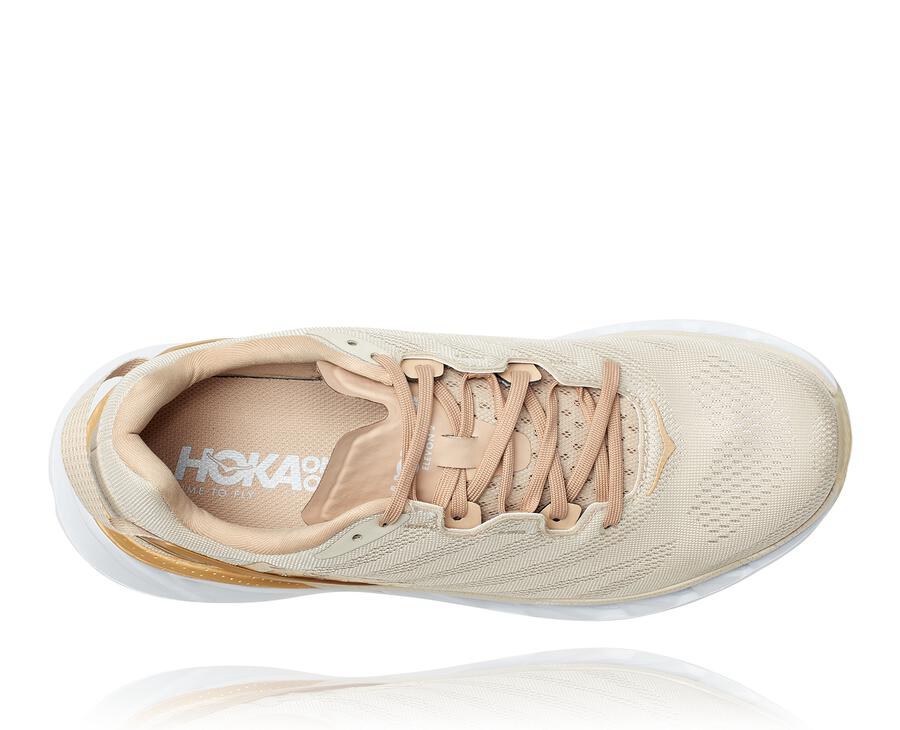 Hoka One One Koşu Ayakkabısı Erkek Bej Rengi - Elevon 2 - DF8134027